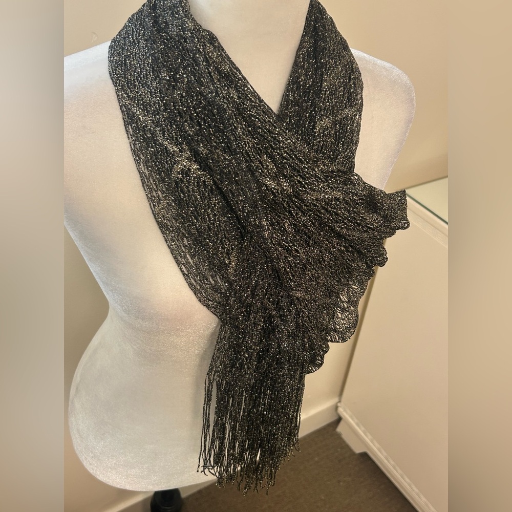 Elegant Black and Gold Women's Scarf